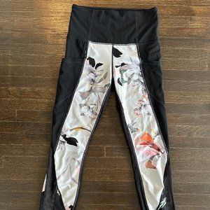 Athleta 7/8 floral leggings